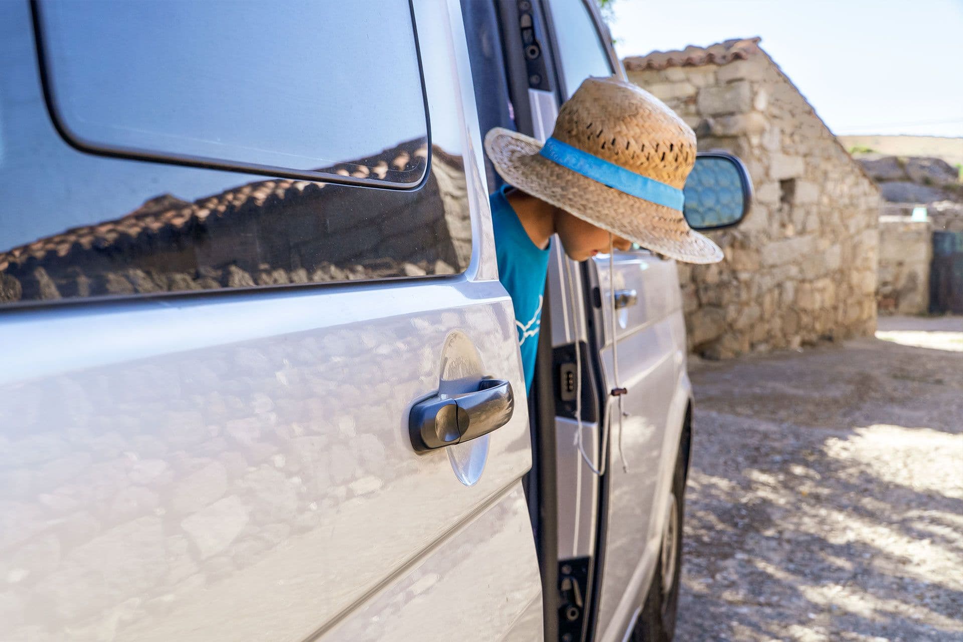 Easy Tips for Renting a Car in Albania Your Simple Guide